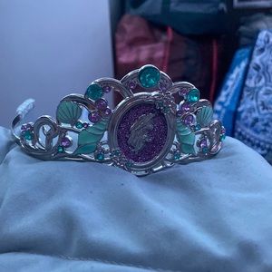 disney metal crown!